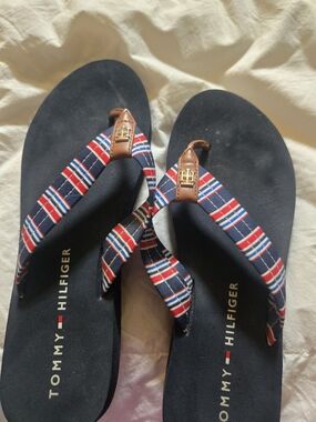 Tommy Hilfiger Navy Red White Strap Flip Flops For 4th July